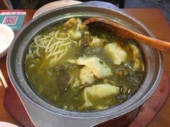 -周鱼小馆石锅酸菜鱼(活力汇店)