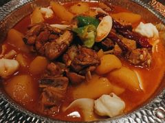 沙湾原始大盘鸡-丝路金桃·新疆菜(徐汇店)