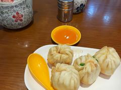 鲜肉生煎包-大壶春(四川中路店)