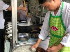 -甘记肥肠粉(马鞍北路店)