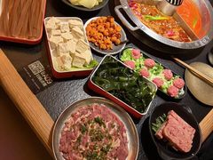 -晓宇重庆火锅(西安荟聚店)