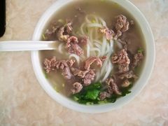 -华威达牛庄(黄埔大道西店)