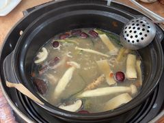 -濠轩阁特色生蚝火锅(水湾路店)