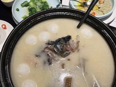 -通安客栈中餐厅·何家小馆