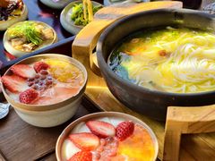 -桥香园过桥米线(国贸店)
