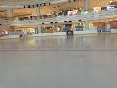 -冠军冰场CHAMPION RINK(凯德广场店)