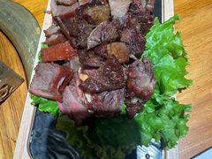 -一群羊手扒肉(远东公寓店)