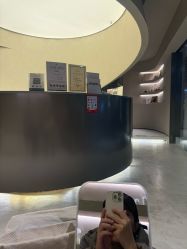 -VALMONT·若嫚蝶国际美肤中心