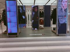 -ZARA(大上海时代广场店)