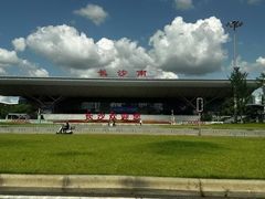 -黄兴南路步行商业街