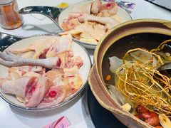 -菌小白火锅(时尚天河店)