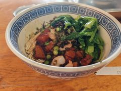 -沪西老弄堂面馆(定西路店)