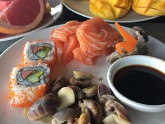 -荣誉国际酒店-云顶旋转餐厅