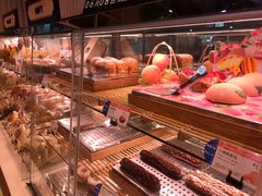 -巴黎贝甜(华堂新辰汇店)