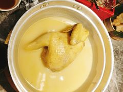 -禄婶鸡煲·打边炉