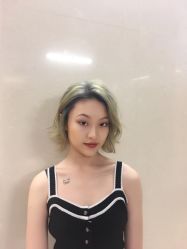 -HAIR CORNER