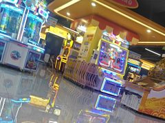 -爱玩嘉年华(江北一店)