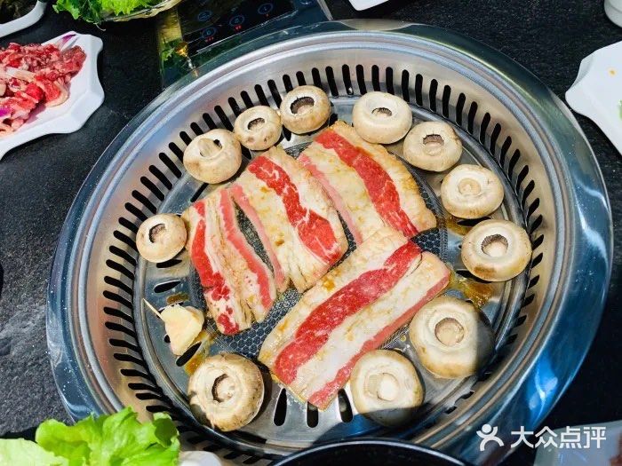 鑫禧韩园大片肉(二厂宿舍店)