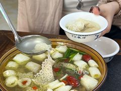 竹荪鸡汤-苗家特色土烙锅·老字号