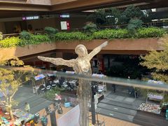 -瑞虹新天地月亮湾