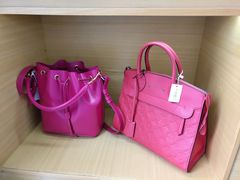 -沐渔二手奢侈品黄金手表包包回收·中古店(广州塔店)