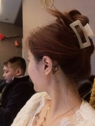 -鳌首刺青纹身 穿孔饰品店