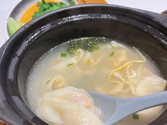 -馋三尺蟹粉小笼(人民广场店)