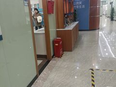 -茂菊口腔连锁(浦东南路店)