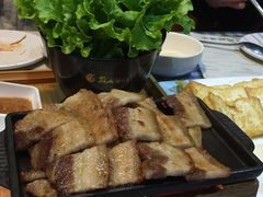 -益百岁牛尾汤(香山路店)