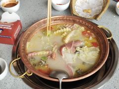 -阿婆情腊排骨火锅(金虹路店)