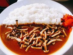 咖喱蘑菇饭-铃木食堂(帽儿胡同店)