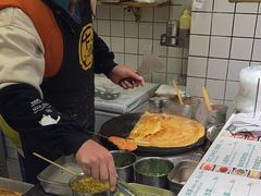 -卞姐蛋饼(陕西南路店)