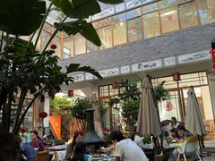 -四方小吃·白族庭院餐厅
