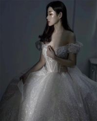 -LOVE SHINE婚纱·红鼎庄龙凤褂·妈妈装定制