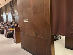 -乐忻皇朝(上海中心大厦店)