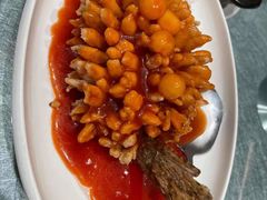 功夫松鼠桂鱼-小厨娘淮扬菜(六合欢乐港店)