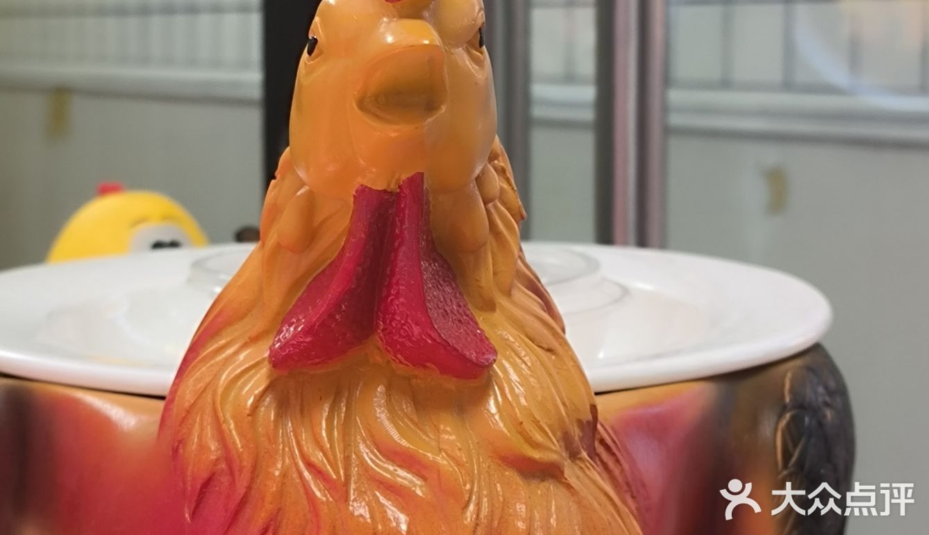 来买麻辣鸡都是现称现拌，干净卫生的食材