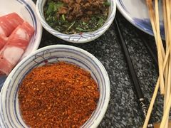 -锤头鲨毛肚海鲜烤肉自助餐厅(国购广场店)