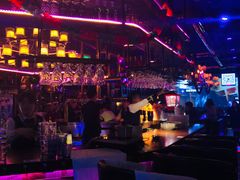 -爱啤精酿·民谣酒馆(滨江店)