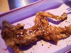 脆炸鲜活大牛蛙-燥次·烧烤酒场(万象城店)
