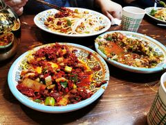 -歹歹的加个面过油肉拌面