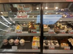 面包甜点陈列柜-法诗甜蛋糕店(皇姑大润发店)