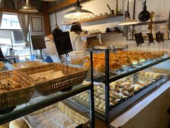 面包甜点陈列柜-仙峰天然面包(迎宾路店)