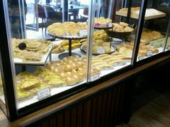 面包甜点陈列柜-粮丰园(迎宾店)