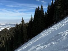 -丝绸之路山地度假区滑雪场