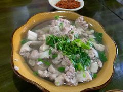 脑花-小杨翘脚牛肉