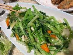 -小船渔村•大连菜•大连焖鱼(黄河路店)