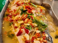 -Green Tree Rest. & Pub