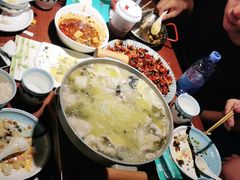 -川人百味·水煮活鱼(赛罕万达店)
