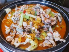 小米椒爱上蛙-半步颠·小酒馆·川菜(旗舰店)